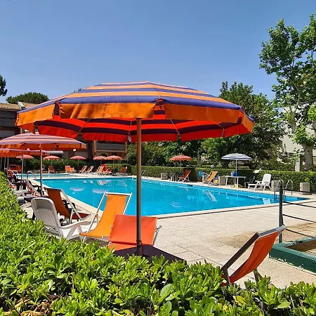 Il Grecale - Piscina E Ombrellone Prima Fila Incluso *